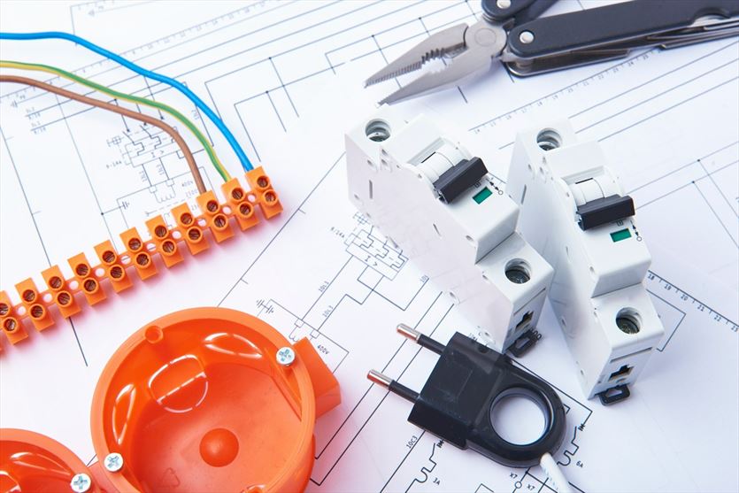 Montaż instalacji elektrycznych, Elektro-System Sławomir Michalczewski, Kamionka-Kolonia